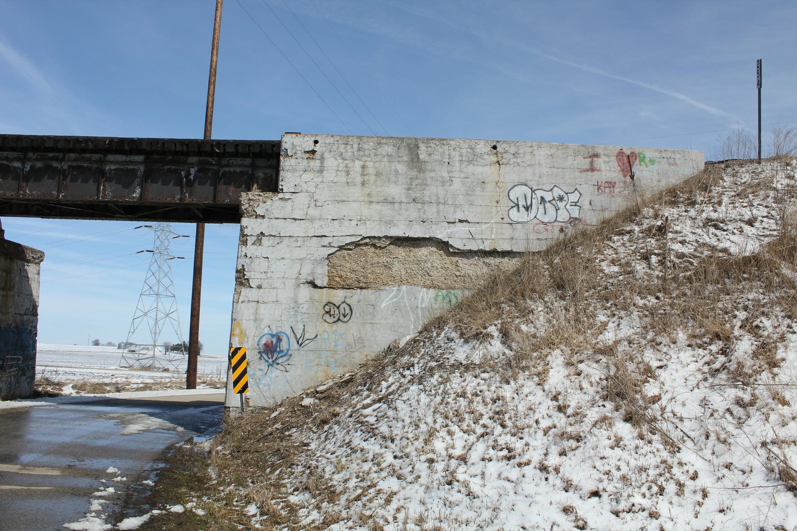 East abutment